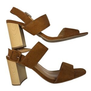 LC Lauren Conrad .Elegant Brown Suede Block Heel Sandals